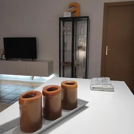 Encantador Con Garaje Apartman