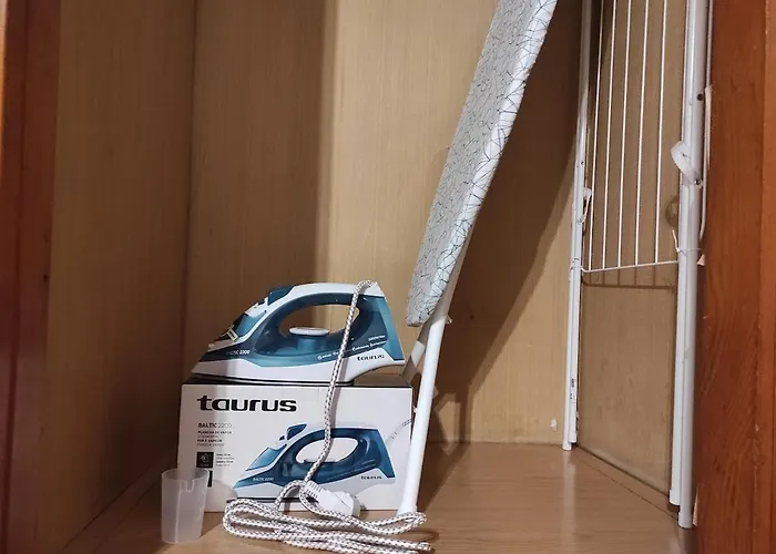 Encantador Con Garaje 바야돌리드