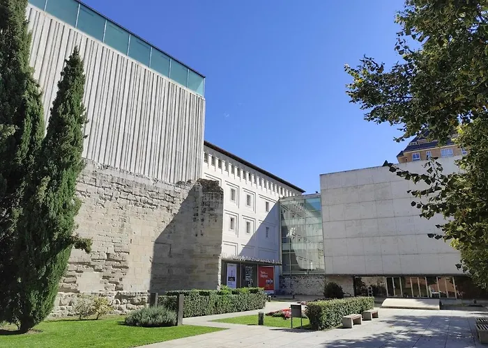 Encantador Con Garaje