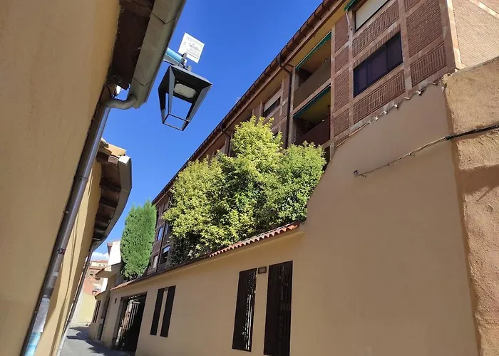 Encantador Con Garaje 아파트 *