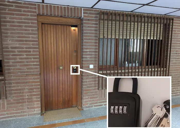 Encantador Con Garaje 아파트